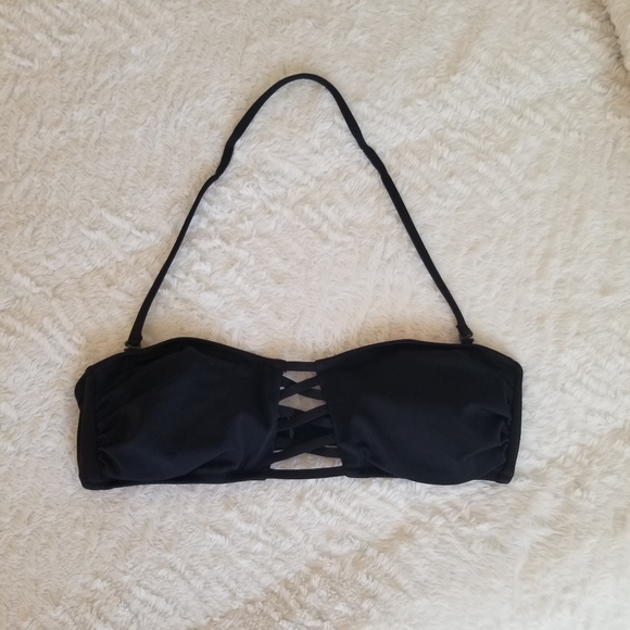 Victoria's Secret Pink criss-cross bandeau bikini - Picture 1 of 13